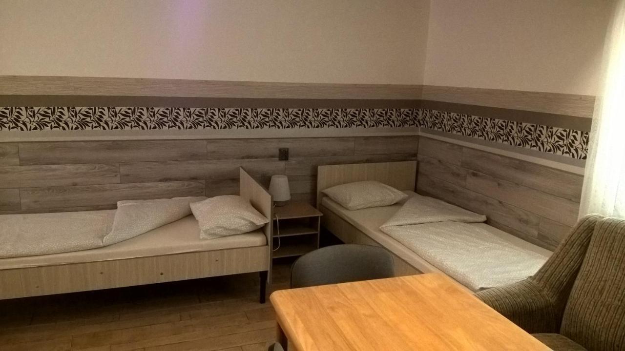 Pokoje Goscinne Jaga Kielce Exterior photo